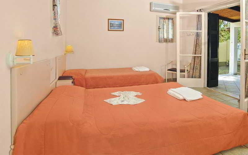Mimoza Hotel Argassi